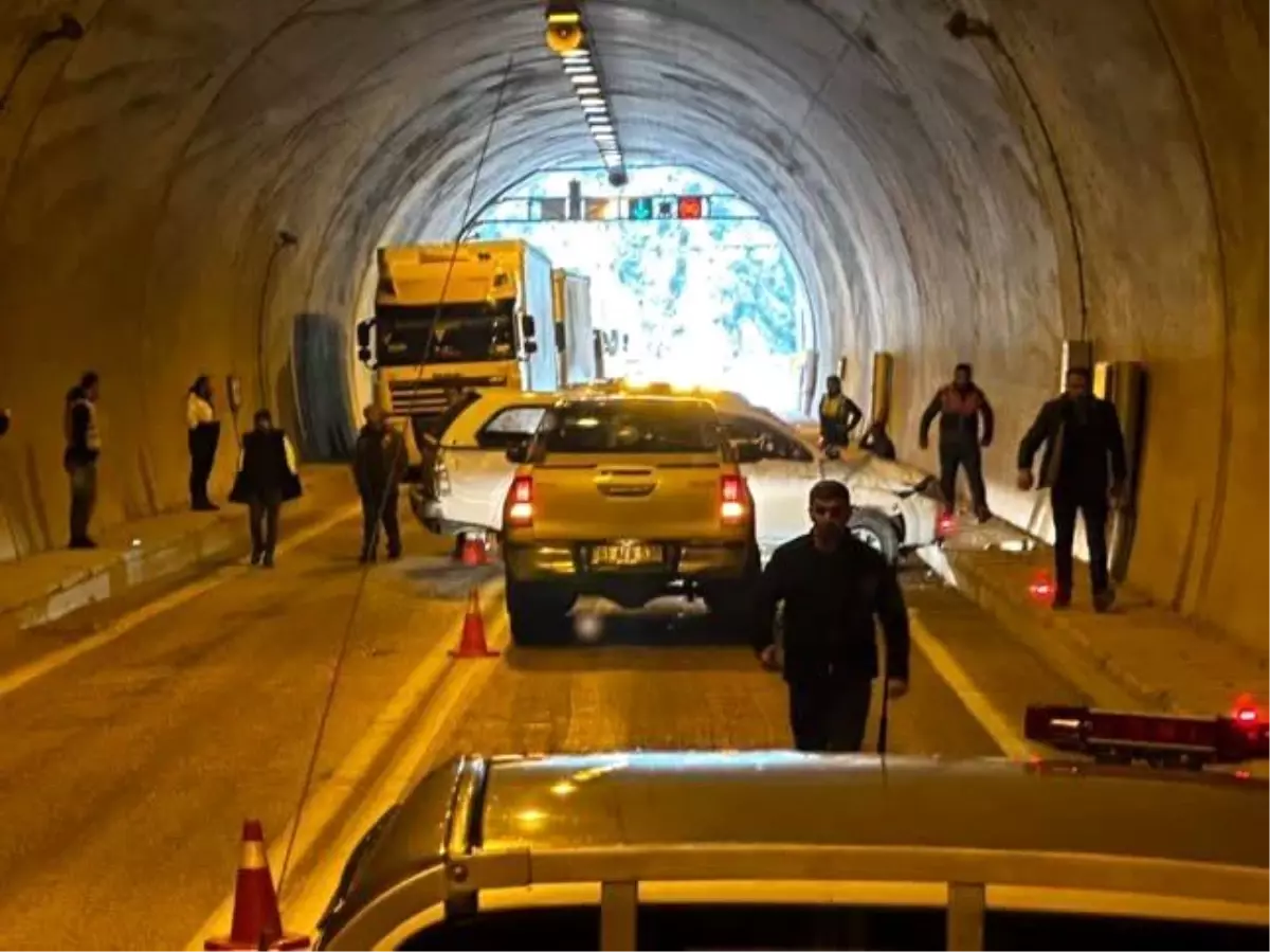 Artvin’de Tünel Kazası: 3 Yaralı