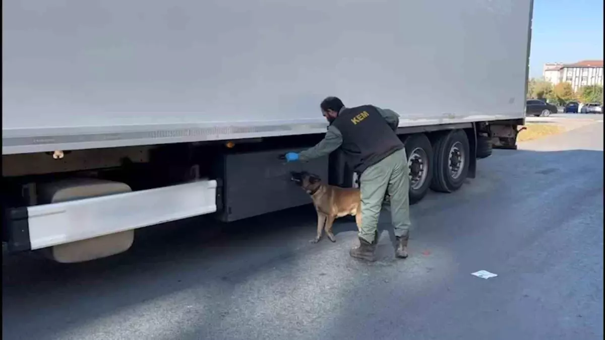 Edirne’de 90 Milyonluk Kokain Ele Geçirildi